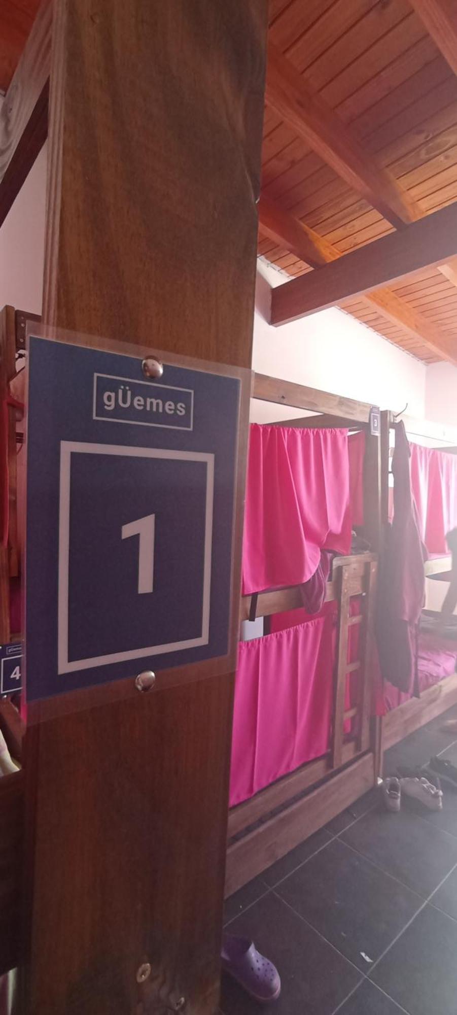Gueemes Hostel Κόρδοβα Εξωτερικό φωτογραφία