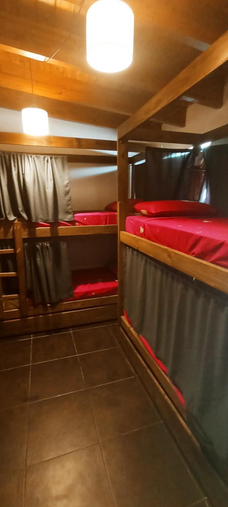 Gueemes Hostel Κόρδοβα Εξωτερικό φωτογραφία
